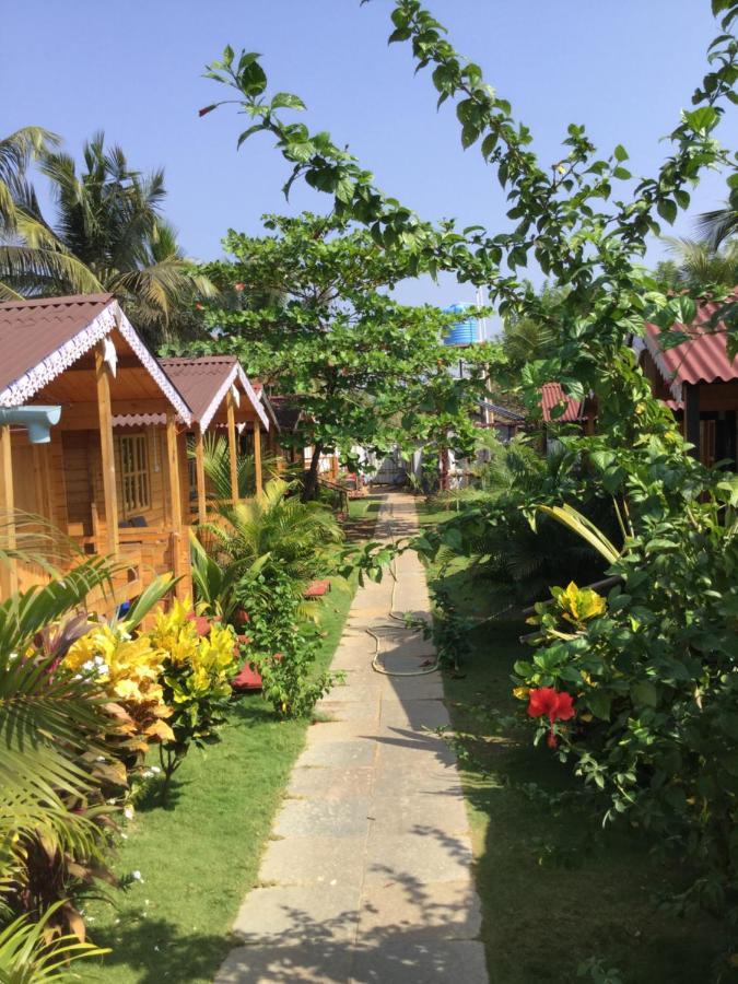 Happy Shack Beach And Wooden Huts Colva Ngoại thất bức ảnh
